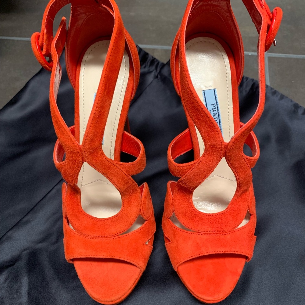 Prada heels - Picture 5 of 5